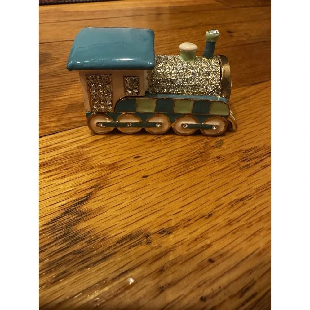 Royal Gem collection Enamel Train Trinket Box Rhinestones Bejeweled With‎ Box
